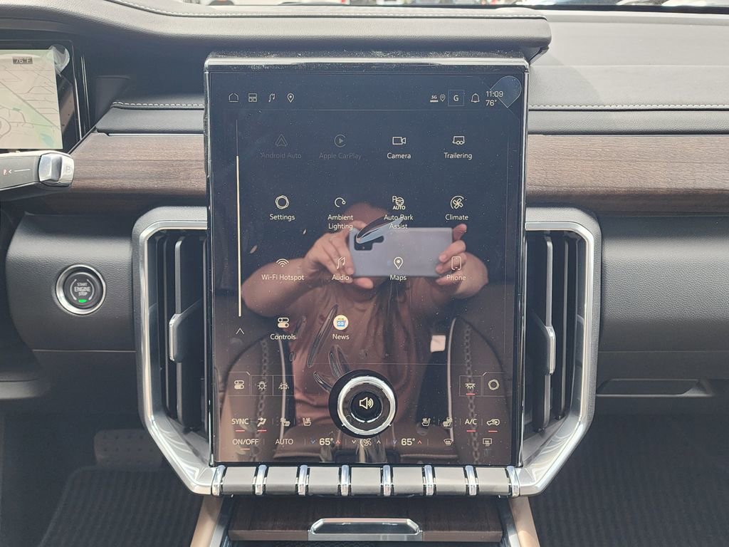 New 2026 GMC Acadia Denali Ultimate image 30