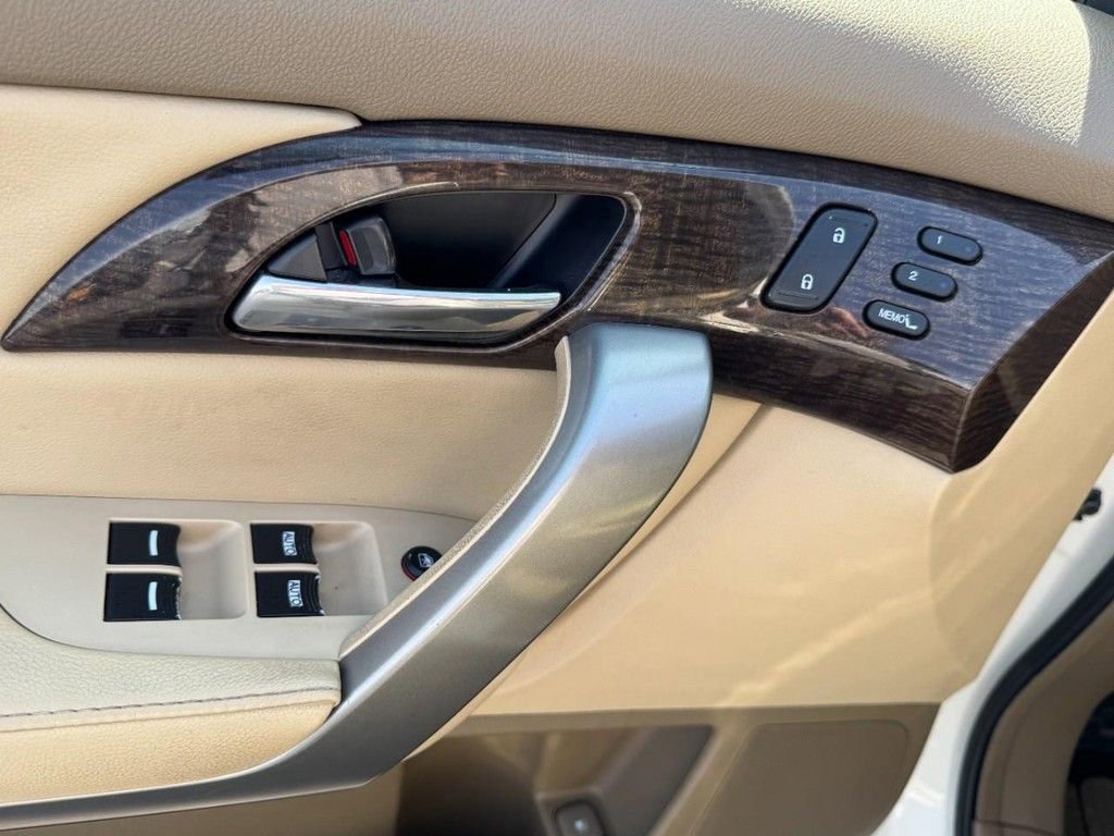 Used 2010 Acura MDX image 17