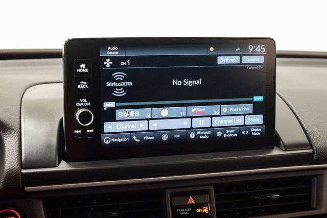 Used 2025 Honda Pilot Touring image 16