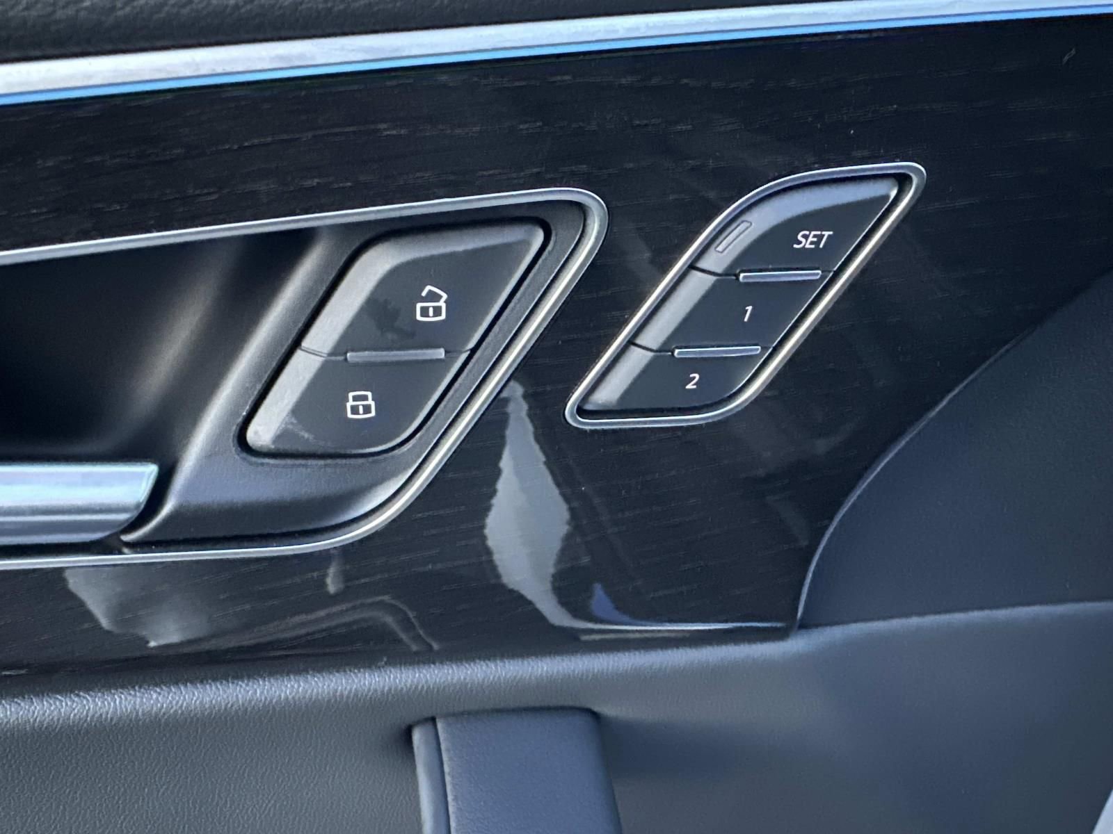 New 2026 Audi Q8 Premium AWD/4WD image 14