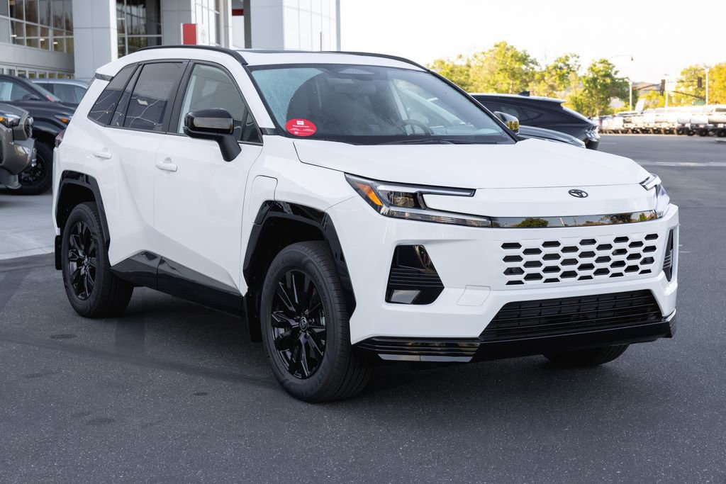 New 2026 Toyota RAV4 SE AWD/4WD image 3