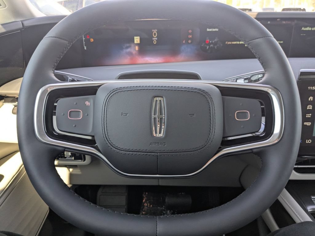 New 2026 Lincoln Nautilus Reserve w/ Jet Appearance Package AWD/4WD image 30