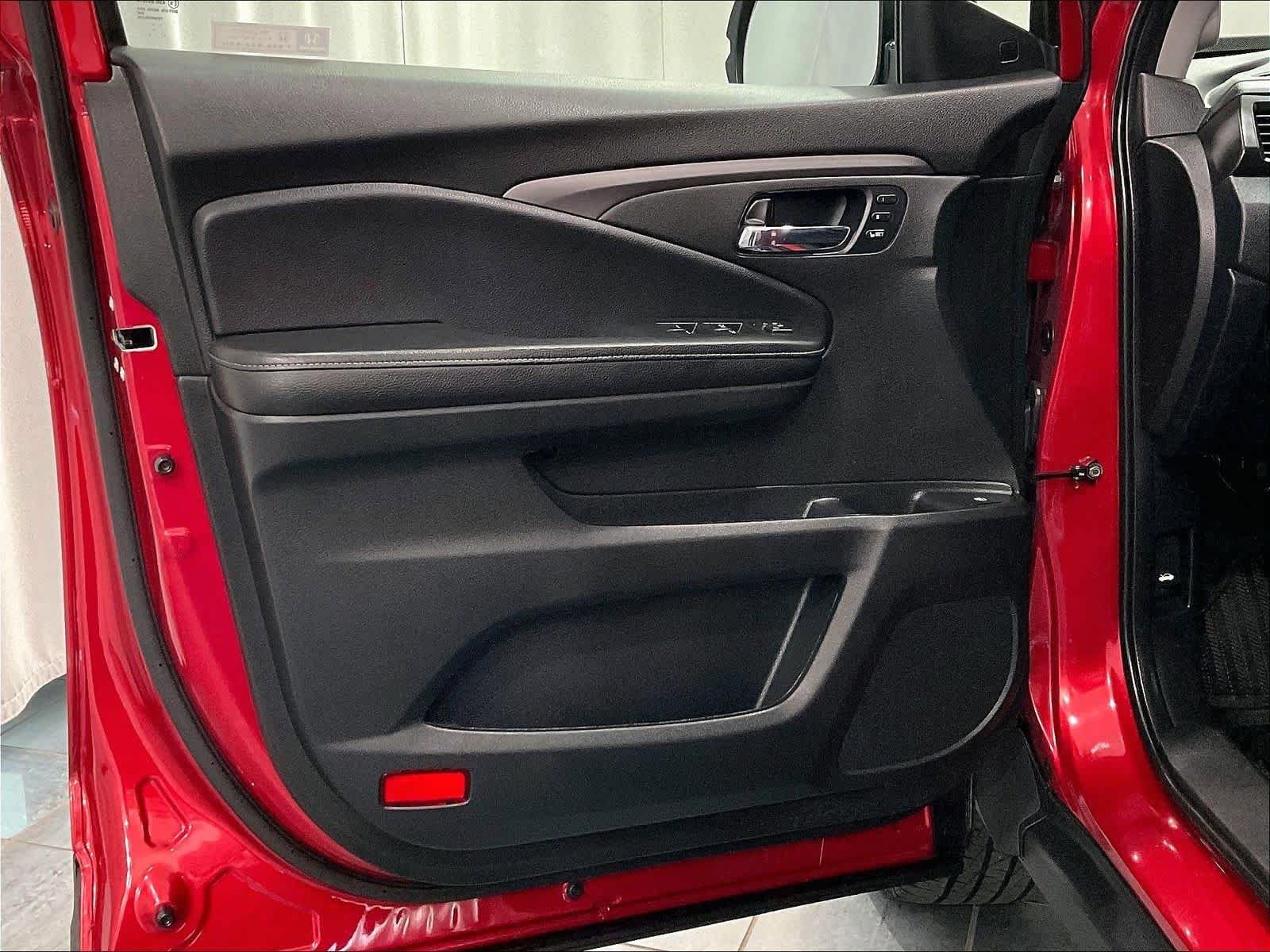 Used 2023 Honda Ridgeline RTL image 9
