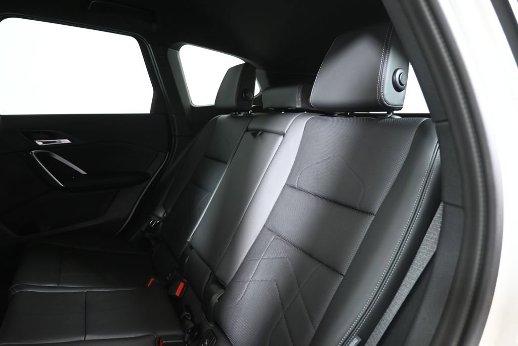 Certified 2023 BMW X1 xDrive28i image 4