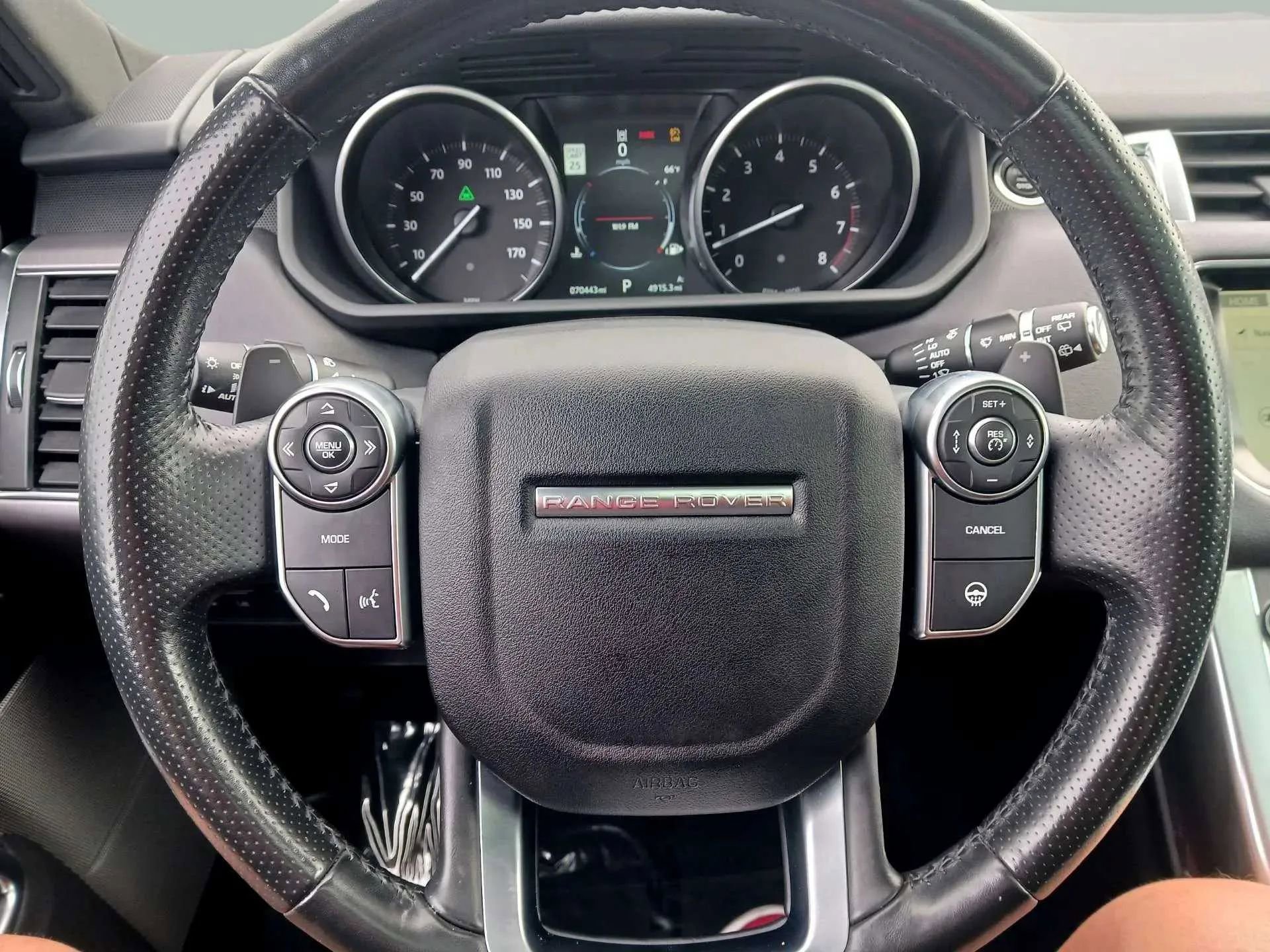 Used 2017 Land Rover Range Rover Sport Supercharged image 17