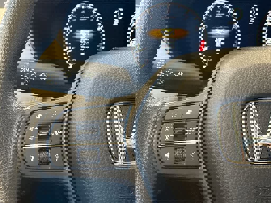 Certified 2025 Honda HR-V LX image 23