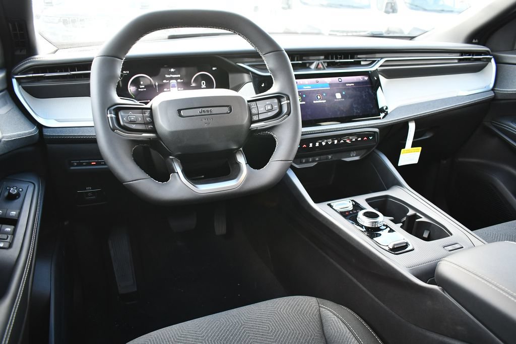 New 2026 Jeep Cherokee Laredo AWD/4WD image 8