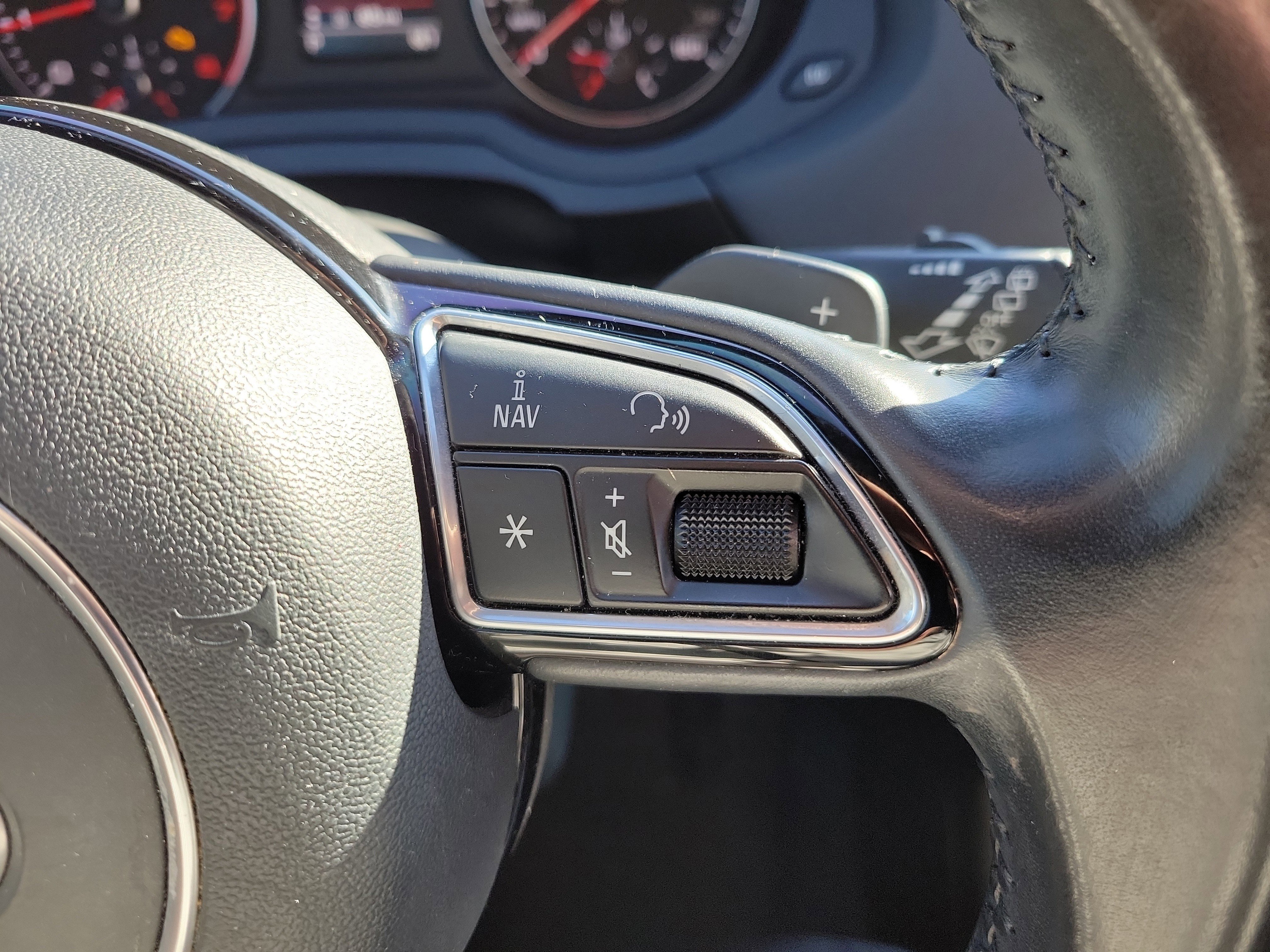 Used 2018 Audi Q3 2.0T Premium Plus w/ Premium Plus Package image 29