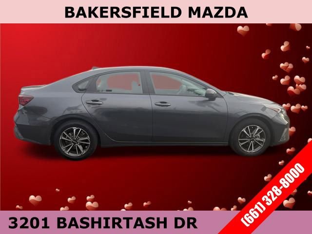 Used 2024 Kia Forte LXS image 6