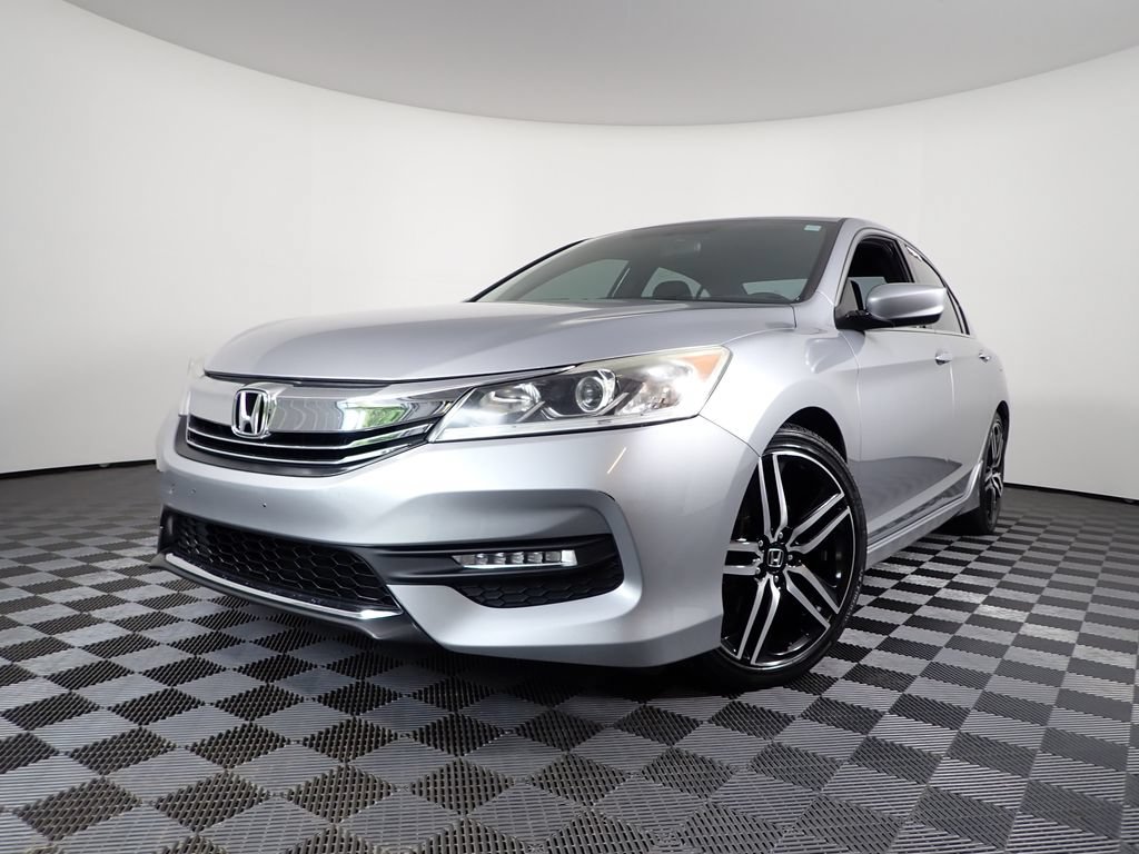 Used 2017 Honda Accord Sport Special Edition image 2