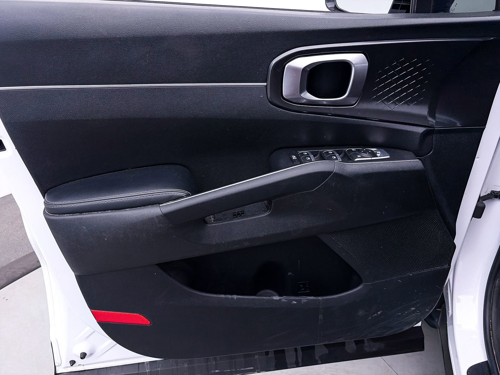 Used 2021 Kia Sorento S w/ Panoramic Sunroof Package image 16