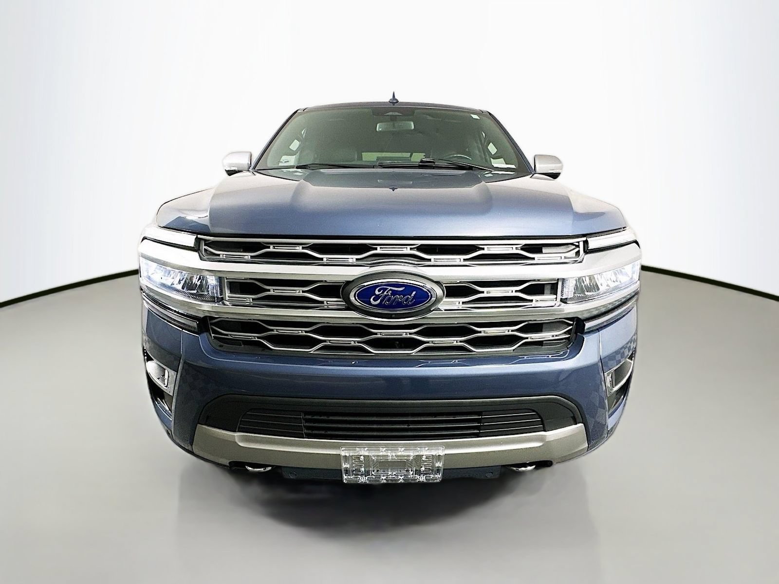 Used 2022 Ford Expedition Max Platinum AWD/4WD image 2