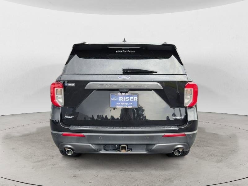 Certified 2022 Ford Explorer XLT w/ Equipment Group 202A AWD/4WD image 6