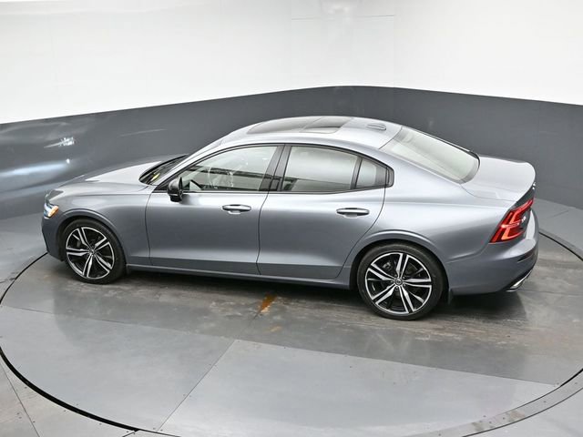 Used 2021 Volvo S60 T5 R-Design image 19