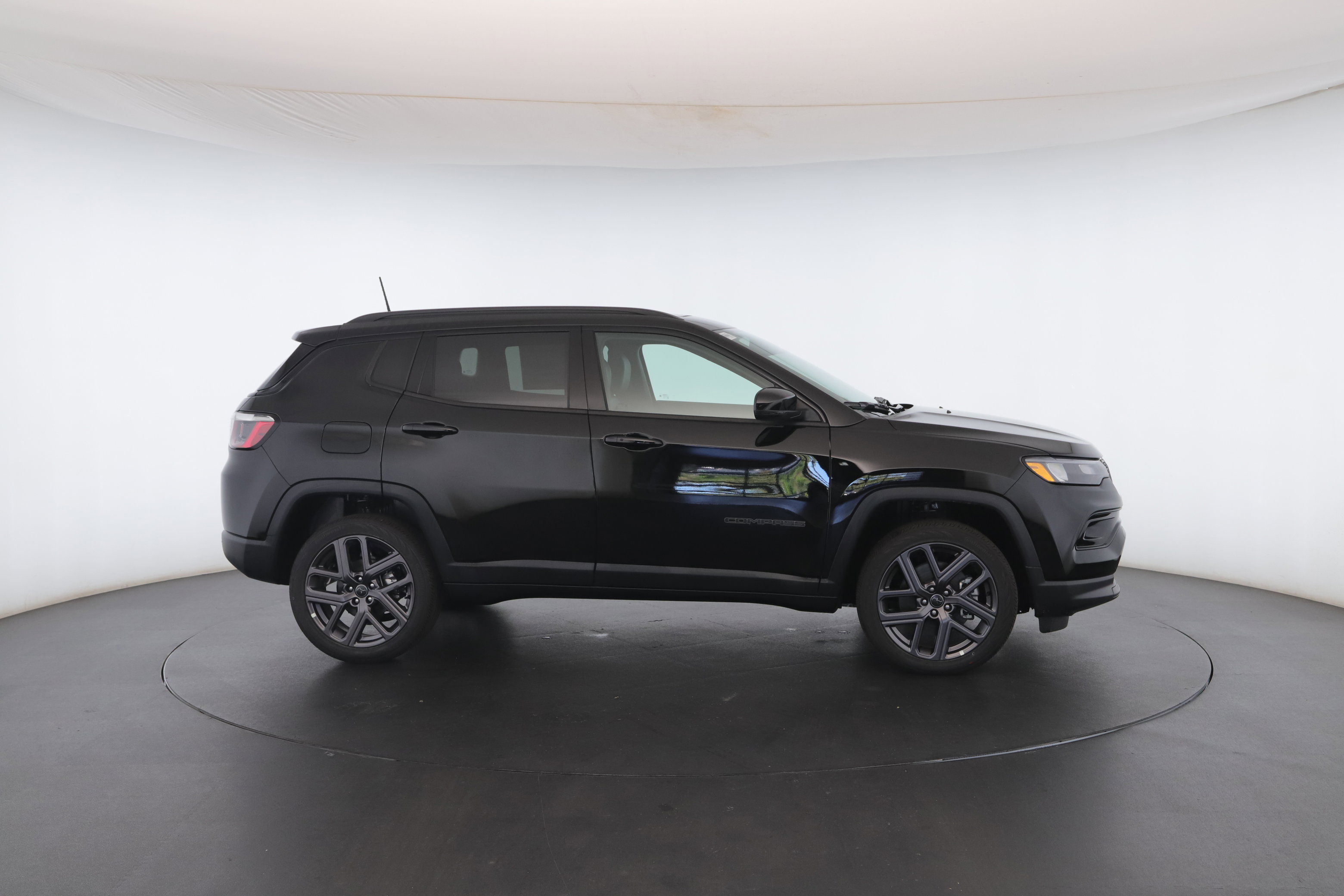 New 2026 Jeep Compass Limited w/ Sun, Sound & Navigation Group image 31