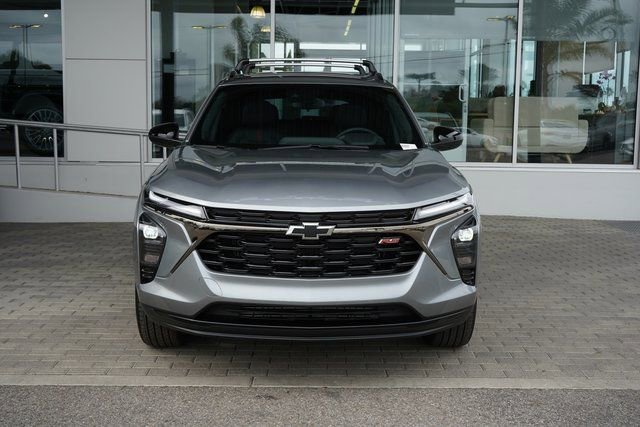 New 2026 Chevrolet Trax RS w/ Sunroof Package image 3