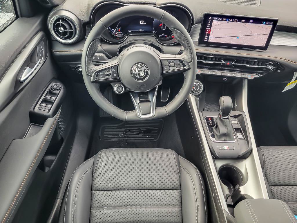 New 2025 Alfa Romeo Tonale w/ Premium Package AWD/4WD image 11