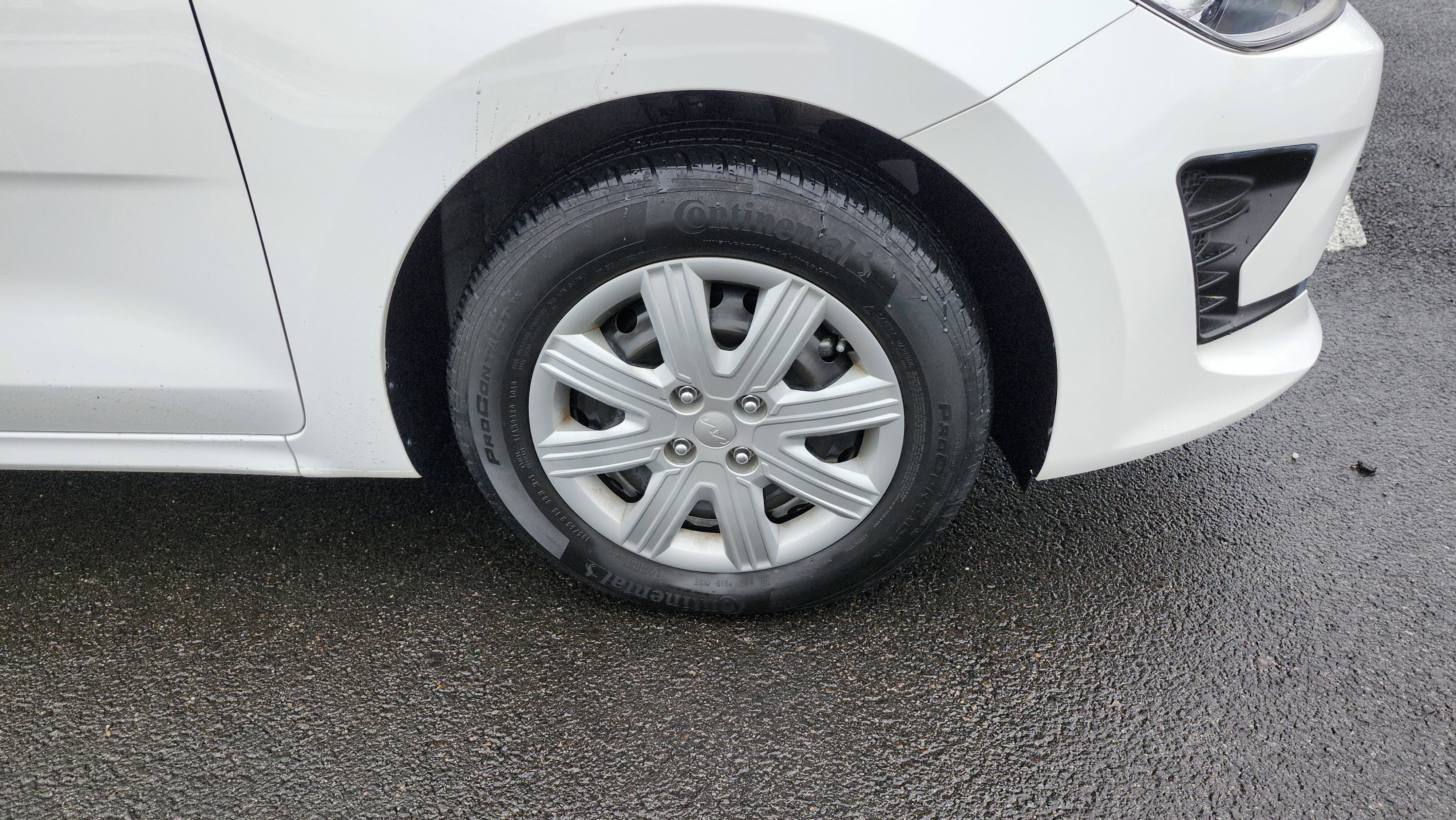 Used 2023 Kia Rio S image 9