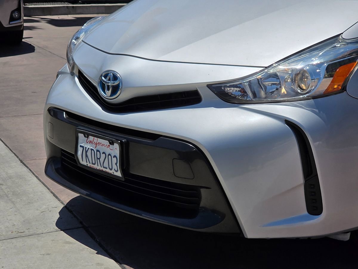 Used 2015 Toyota Prius V Two FWD image 7