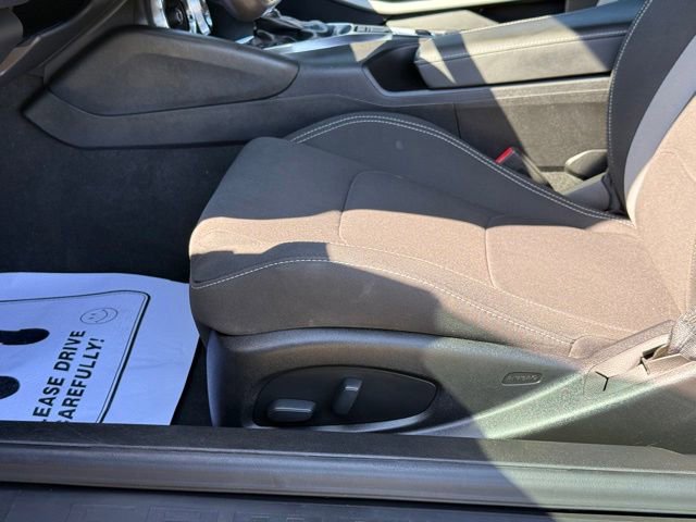 Used 2020 Chevrolet Camaro LT w/ RS Package RWD image 10