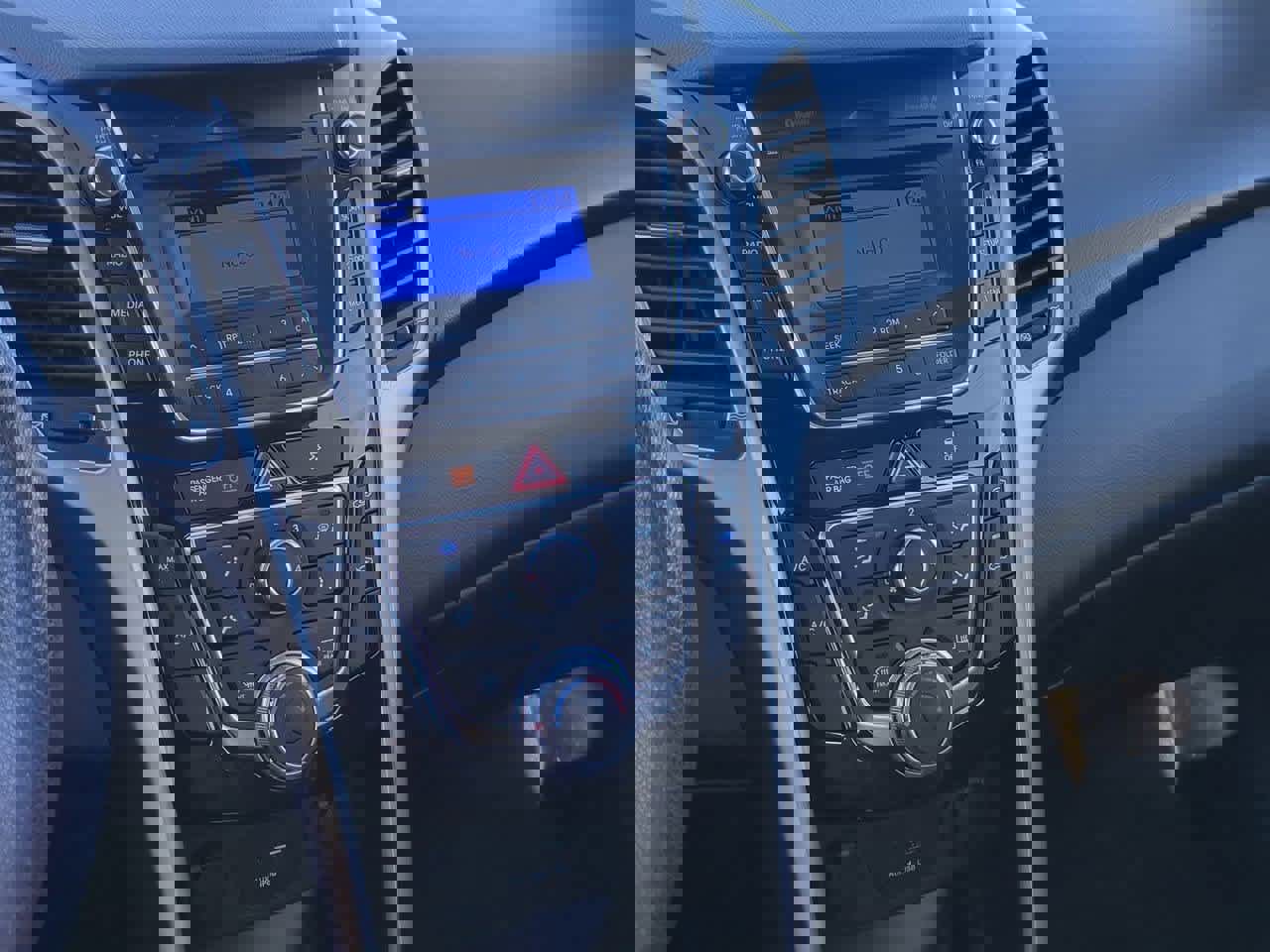 Used 2017 Hyundai Elantra GT image 25