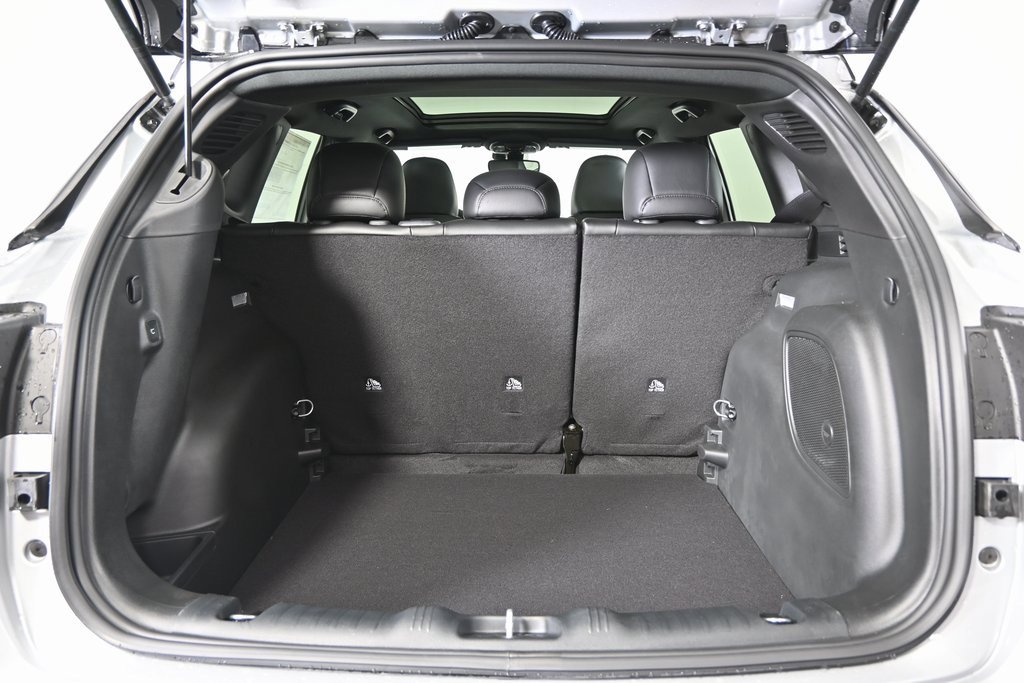 New 2026 Jeep Compass Limited w/ Sun, Sound & Navigation Group image 16