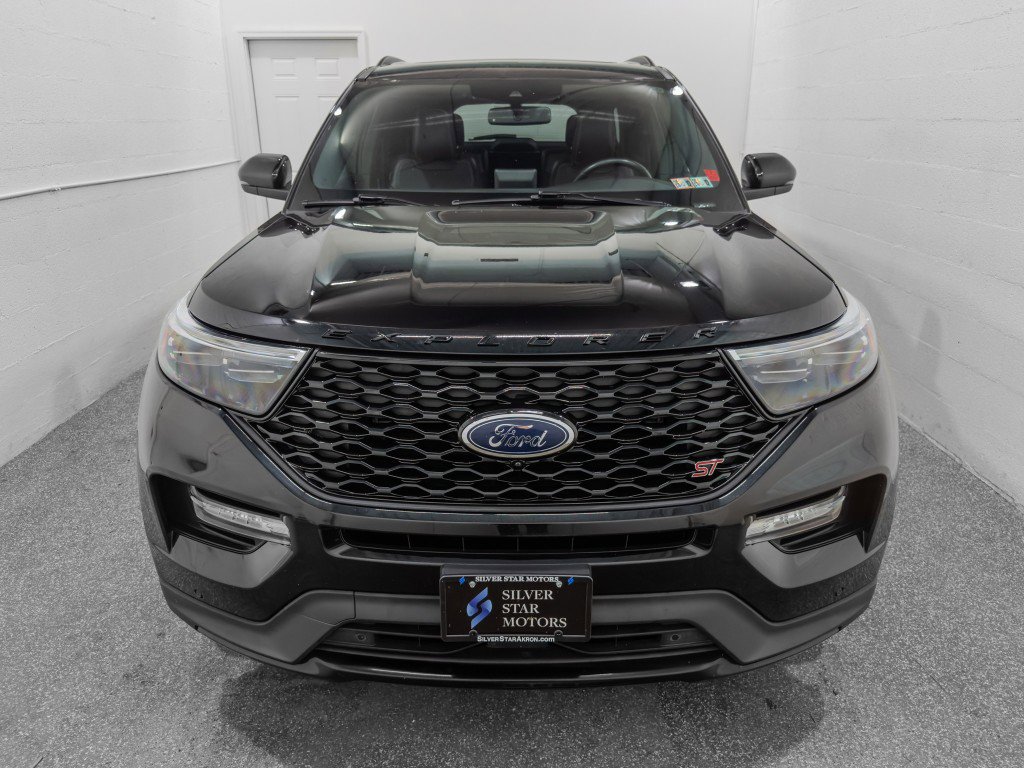 Used 2022 Ford Explorer ST w/ ST Street Pack AWD/4WD image 3