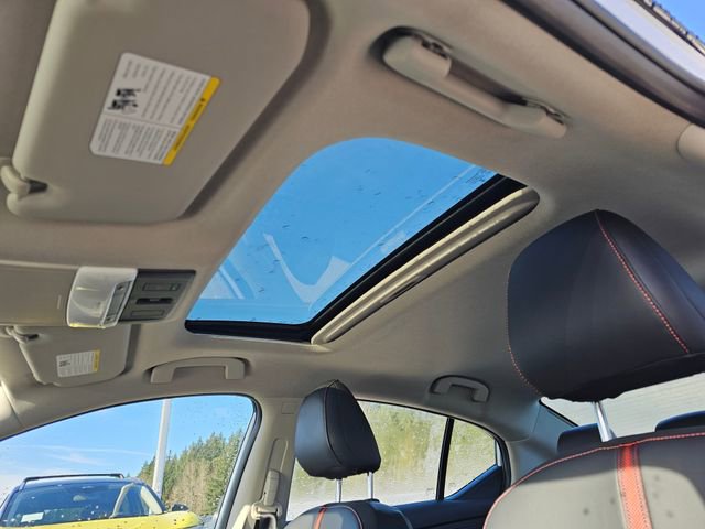 Used 2025 Nissan Sentra SR w/ SR Premium Package image 21