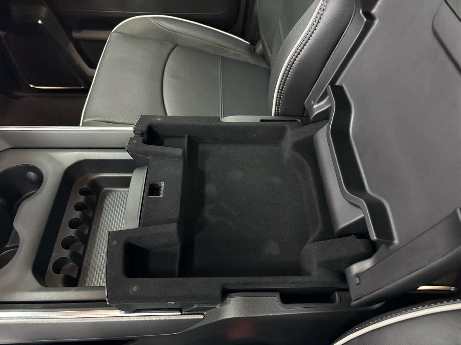 New 2026 RAM 2500 Laramie image 27