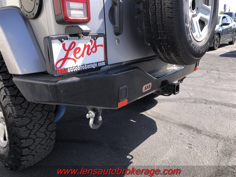 Used 2013 Jeep Wrangler Unlimited Sport w/ Connectivity Group AWD/4WD image 25