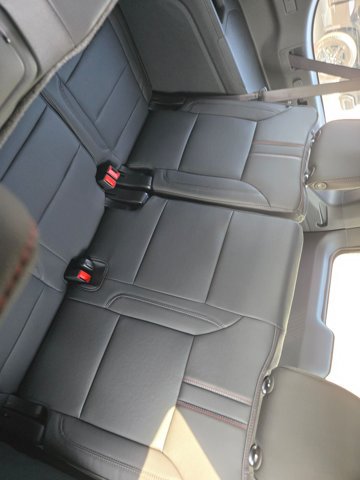 New 2026 Chevrolet Suburban RST RWD image 11