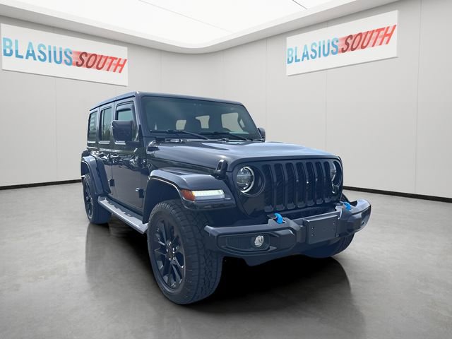 Used 2021 Jeep Wrangler Unlimited Sahara image 1