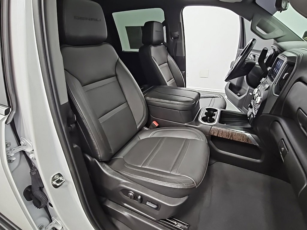 Certified 2023 GMC Sierra 3500 Denali w/ Denali Ultimate Package image 42