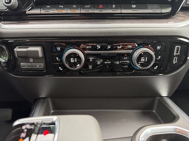 New 2026 Chevrolet Silverado 1500 LTZ w/ LTZ Convenience Package II AWD/4WD image 26