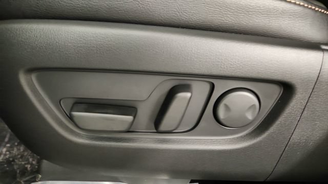 New 2026 MAZDA CX-90 Plug-In Hybrid w/ Preferred AWD/4WD image 13