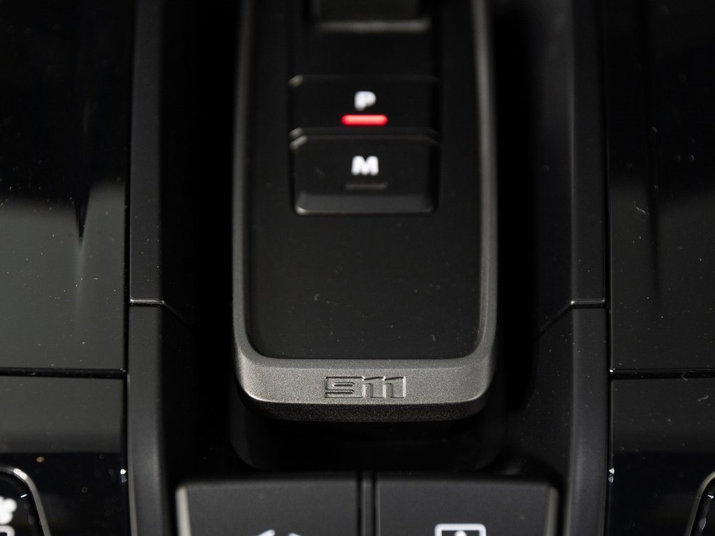 Certified 2025 Porsche 911 Carrera image 40