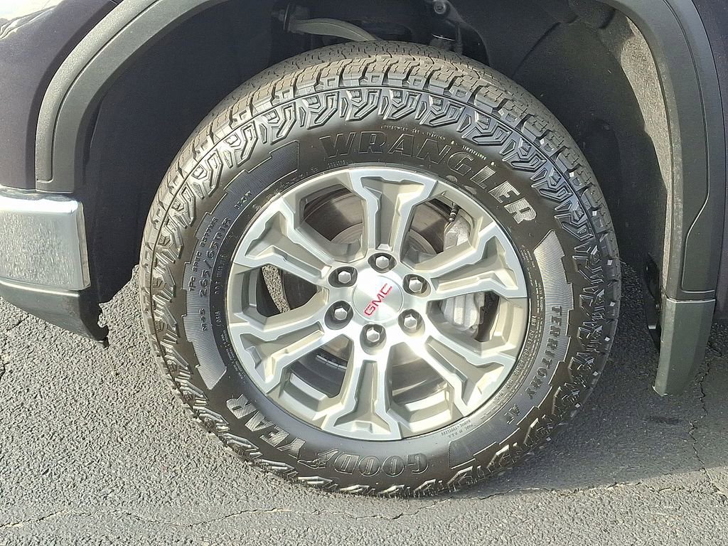 Certified 2024 GMC Sierra 1500 SLT image 8