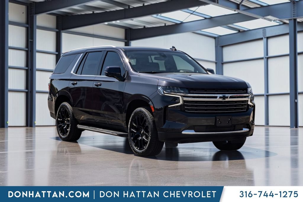 Used 2022 Chevrolet Tahoe LT w/ Luxury Package AWD/4WD image 27