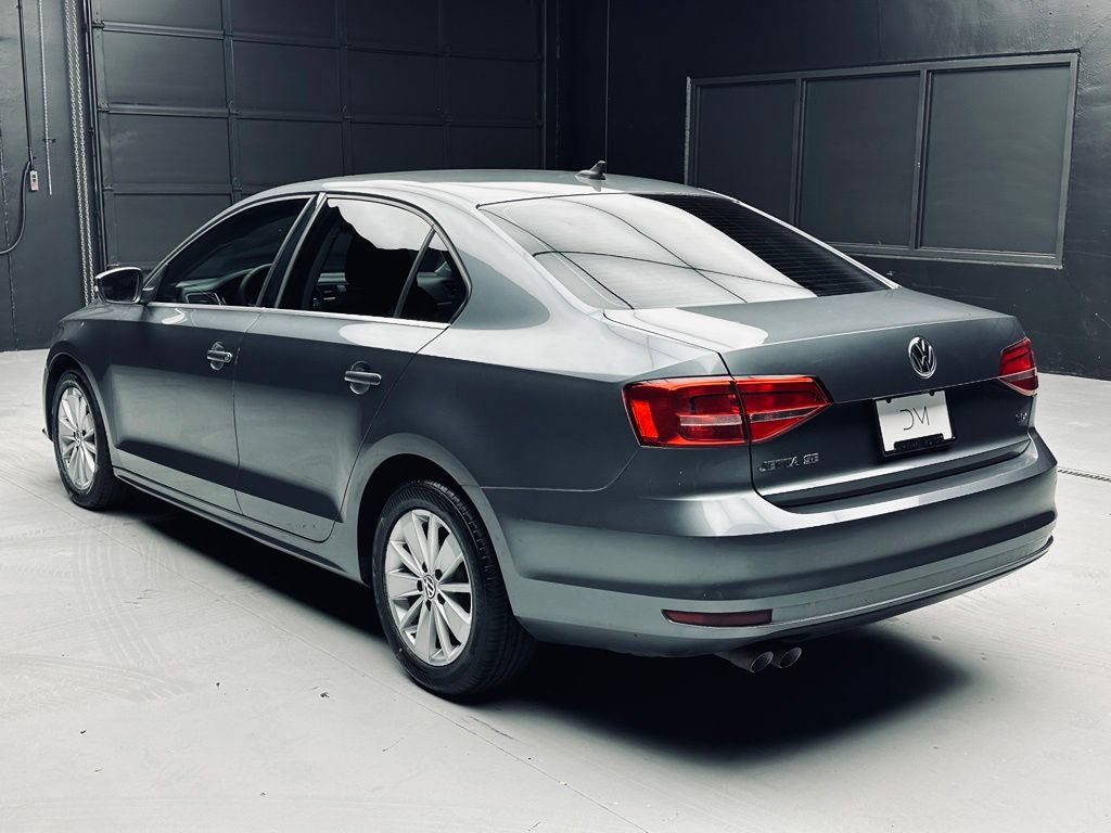 Used 2015 Volkswagen Jetta TDI SE FWD image 5