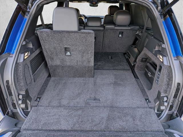 Certified 2025 Land Rover Range Rover Long Wheelbase SE image 6