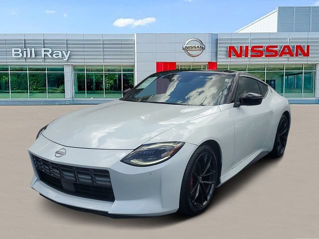 Used 2024 Nissan Z Performance w/ Floor Mat Package RWD image 3