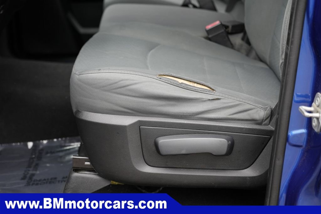 Used 2016 RAM 1500 Express image 19