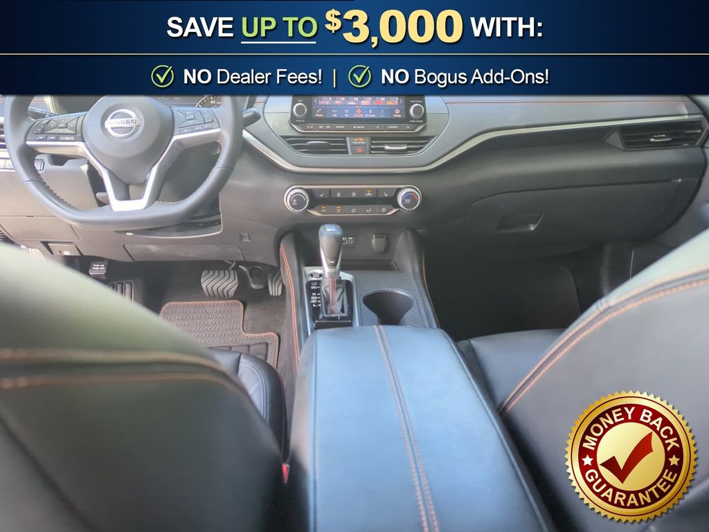 Used 2022 Nissan Altima 2.5 SR w/ Midnight Edition Package FWD image 17