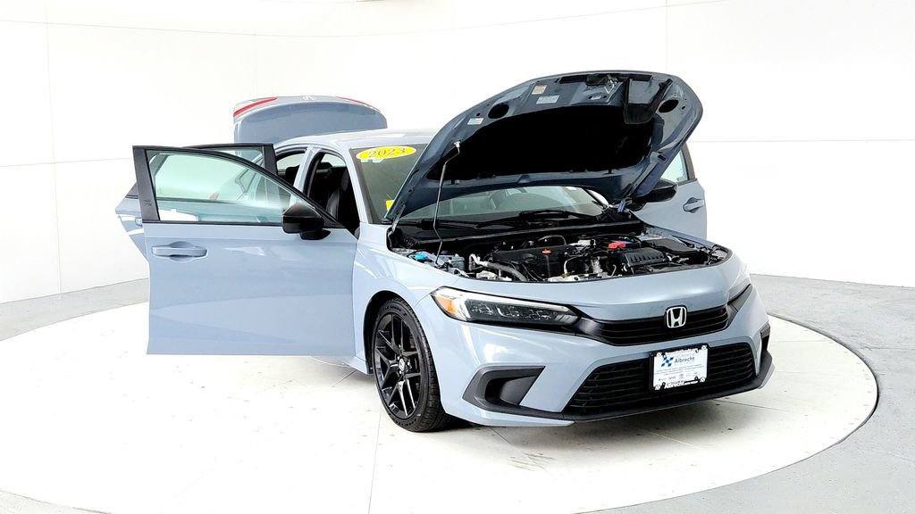 Used 2023 Honda Civic Sport image 9