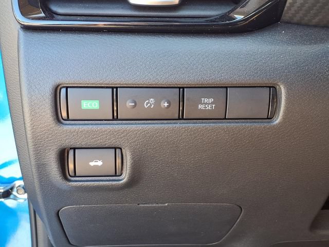 Used 2025 Nissan Sentra SV w/ SV Premium Package FWD image 15