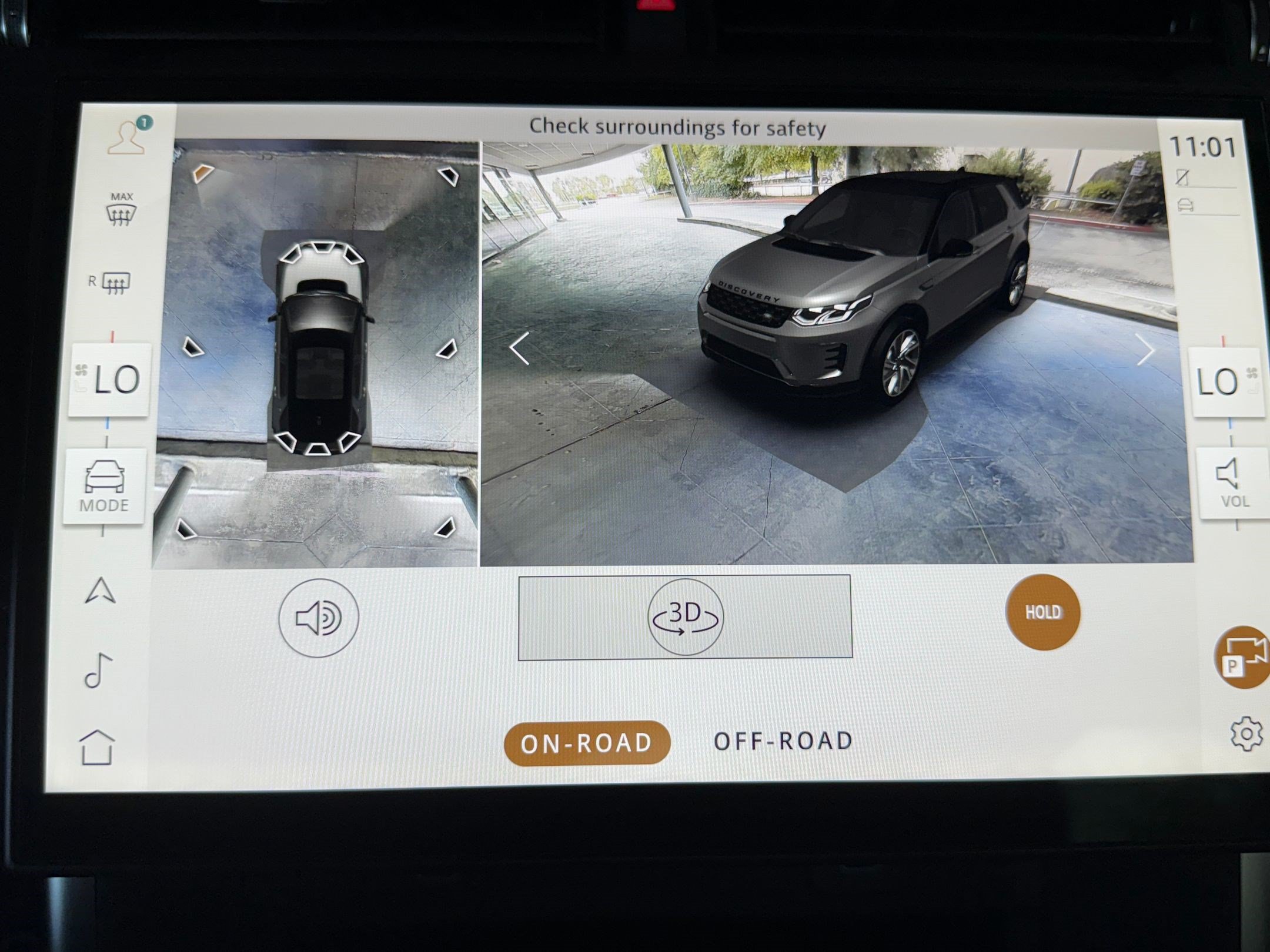 Used 2026 Land Rover Discovery Sport Landmark AWD/4WD image 34