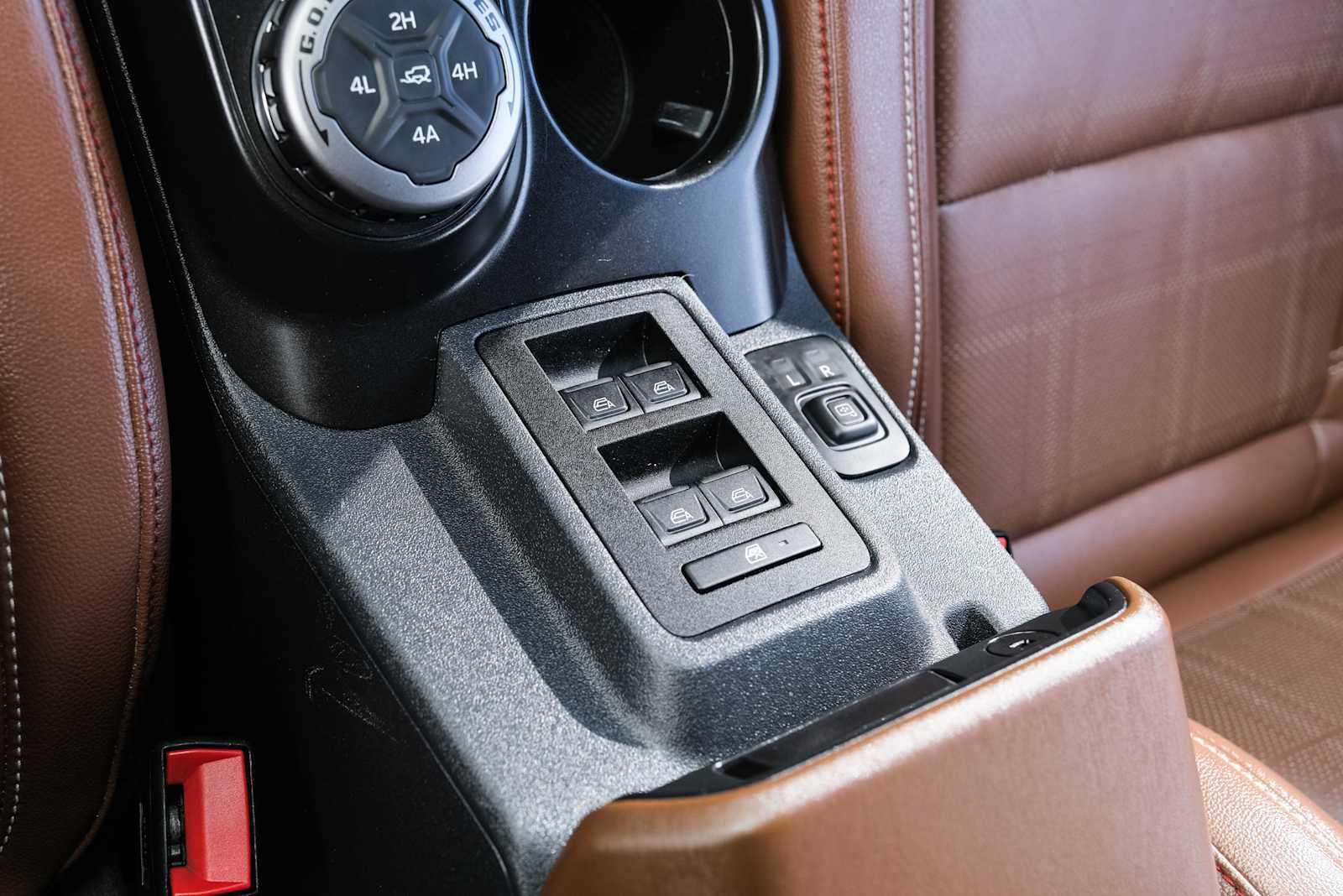 Used 2023 Ford Bronco Heritage Edition AWD/4WD image 41