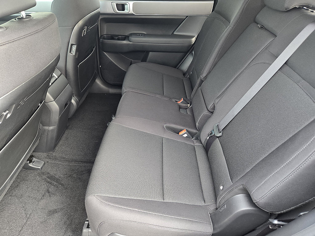 New 2026 Hyundai Santa Fe SE FWD image 30