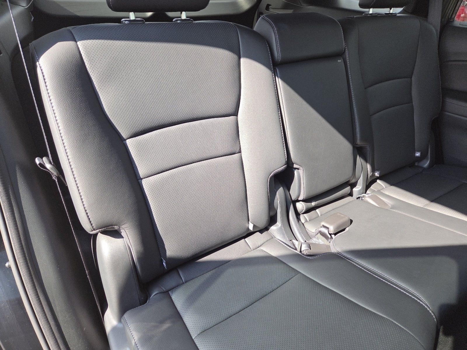Used 2023 Honda Passport EX-L image 25