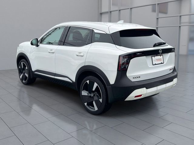 Used 2025 Nissan Kicks SR AWD/4WD image 8